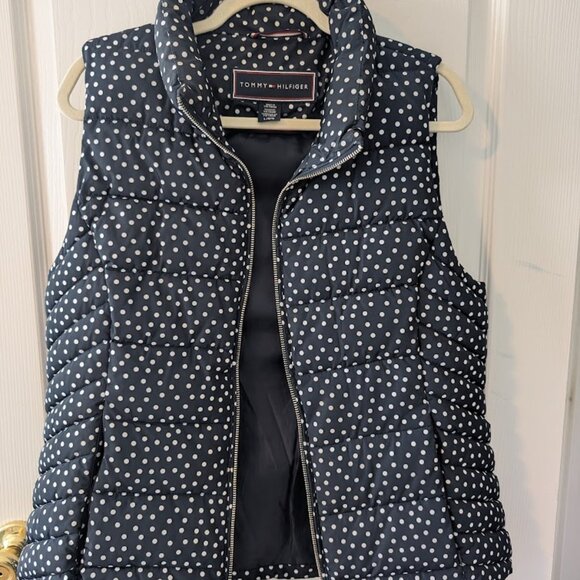 Women's Large Tommy Hilfiger puff vest - Picture 1 of 3